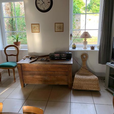 Villa Busset Liages situé dans le Bourbonnais jusqu’à 6 personnes Exterior foto