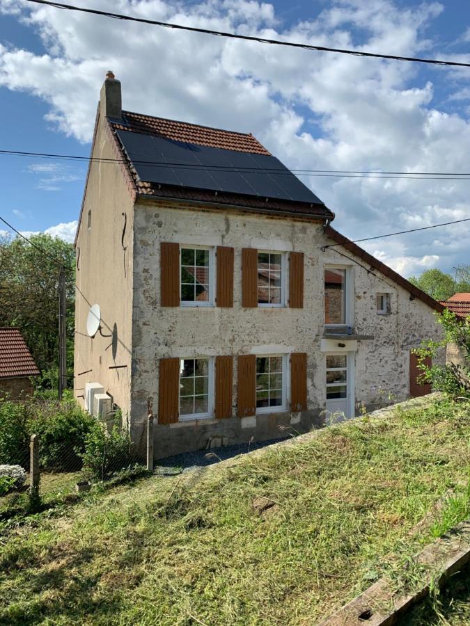 Villa Busset Liages situé dans le Bourbonnais jusqu’à 6 personnes Exterior foto