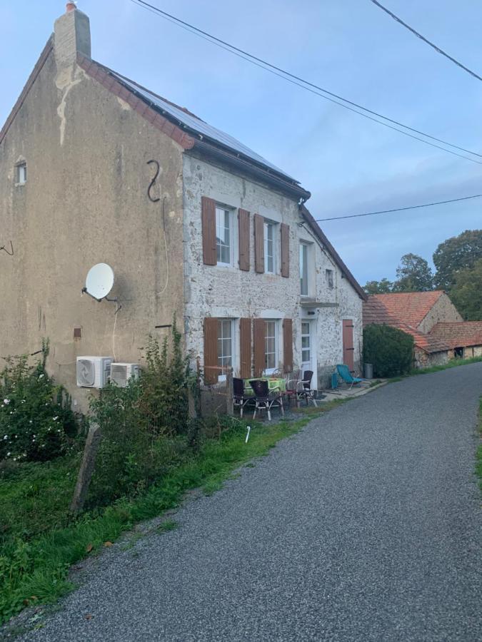 Villa Busset Liages situé dans le Bourbonnais jusqu’à 6 personnes Exterior foto